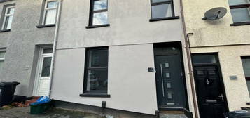 3 bedroom terraced house