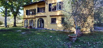 Villa in vendita in via della Torre del Gallo