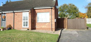 1 bedroom semi-detached bungalow for sale