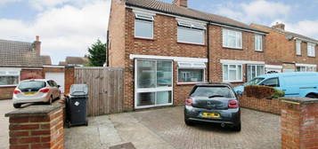 3 bedroom semi-detached house