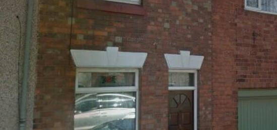 2 bedroom terraced house