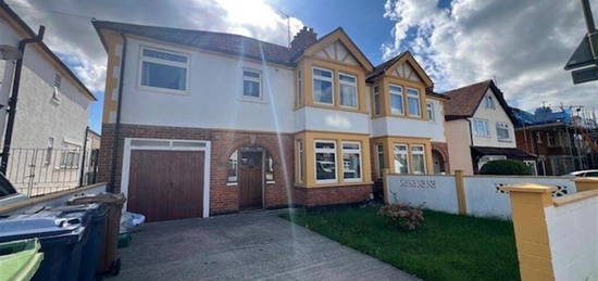 5 bedroom semi-detached house