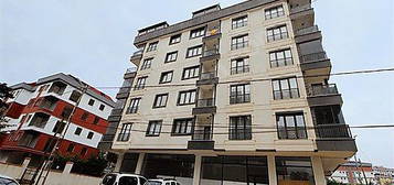 YAŞAM'DAN NECİP FAZIL DA 2 BLOKLU SİTEDE 2+1 SATILIK DAİRE