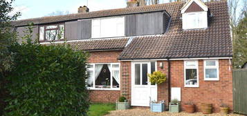 3 bed semi-detached house to rent