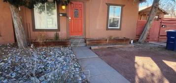 610 11th St SW, Albuquerque, NM 87102