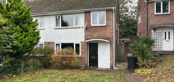 4 bedroom semi-detached house