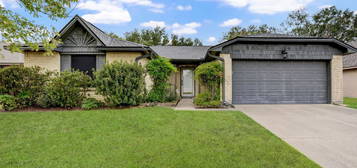 2413 Park Shadow Ln, Deer Park, TX 77536