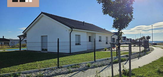 Prodej  rodinného domu 170 m², pozemek 820 m²