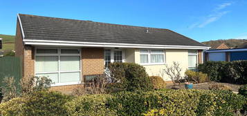 2 bed detached bungalow to rent