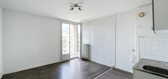 Appartement  à vendre, 3 pièces, 2 chambres, 49 m²