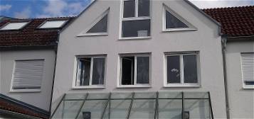 2-Zimmer-DG-Wohnung mit Balkon und EBK in Ingolstadt