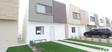 Venta Casa 3 Ambientes Terranova Sur