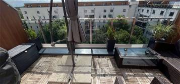 Exklusive 3-Zimmer-Maisonette-Wohnung mit Balkon und Einbauküche in Darmstadt