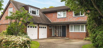 5 bedroom detached house for sale