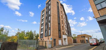 2 bed flat to rent