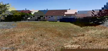 Vends maison 110m2 BOURGES CREPS - PLAIN-PIED 240 000