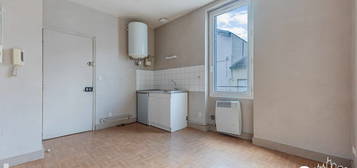 VILLEURBANNE - appartement 2 pièce de 28 m² proche du campus l