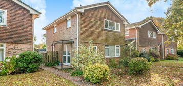 3 bedroom detached house