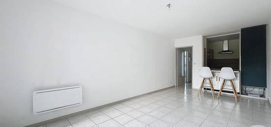 Location appartement 2 pièces 47 m²