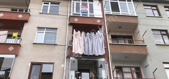 REMAX NADİR ÇITLAKKALEDE MERKEZİ KONUMDA 3+1 DAİRE