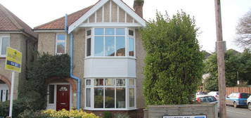 5 bedroom semi-detached house