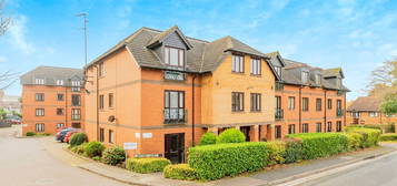 Flat for sale in George Street, Kettering NN16