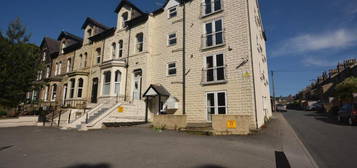 2 bed flat to rent