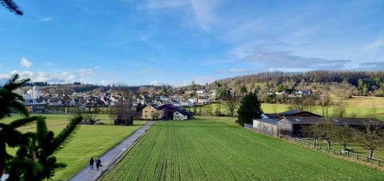 ruhige 3 Zimmer Wohnung am Feldrand mit unverbautem Blick