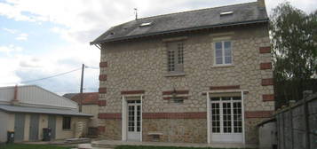 Maison 150 m2 - 4 chambres, à 15mn de Reims