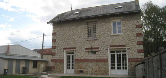 Maison 150 m2 - 4 chambres, à 15mn de Reims