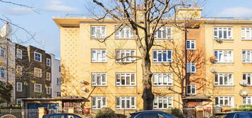 Flat for sale in Blenheim Crescent, London W11