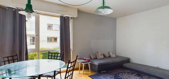 Appartement 2 pièces, 46m2,  avec parking à Rennes 35000