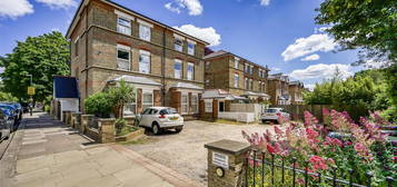 Flat for sale in Stanley Road, Teddington TW11