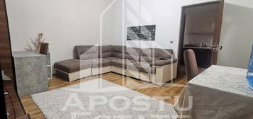 Apartament 2 camere la curte comuna, centrala proprie, Zo...