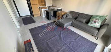 Re/max Lacivert'ten Yldzkent'te Eyal Kiralk 1+1 Daire