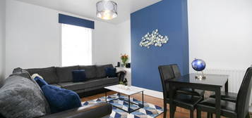 Maisonette to rent in Chillingham Road, Heaton, Newcastle Upon Tyne NE6