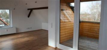 3-Zimmer-Dachgeschoß-Wohnung mit Loggia zu vermieten
