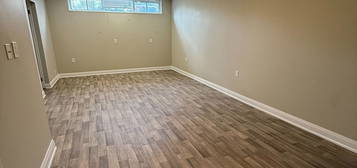 586 Rupert Ave, Whitchurch Stouffville, ON L4A 1W2