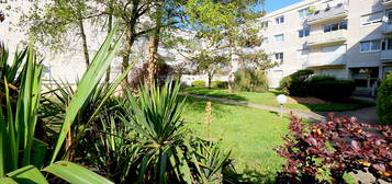 Appartement à louer, 4 pièces, 3 chambres, 80 m²