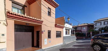 Casa en Barrio de la Vega, Monachil