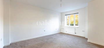 3 bedroom semi-detached house to rent