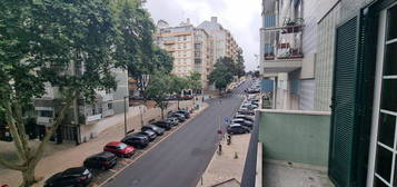 Arrendamento de Apartamento T3  na rua dos Soeiros s/n