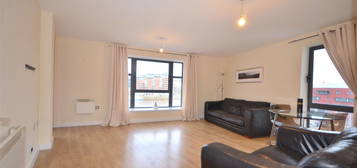 2 bed flat to rent