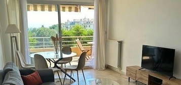 Location meublée appartement 2 pièces 50 m² Nice1.150 €