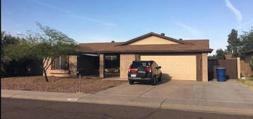 3907 S Mitchell Dr, Tempe, AZ 85282