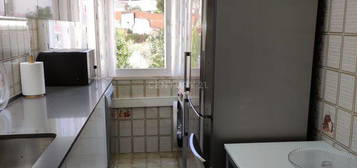 Apartamento T2  Mina de Água, Amadora