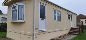 Mobile/park home to rent in Sunningdale M.H.P., Colden Common, Winchester. SO21