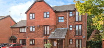 Flat for sale in Ancona Close, Ramleaze, Swindon SN5