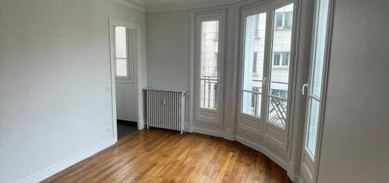 Location appartement 2 pièces 52 m²