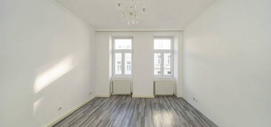 2 Zimmer Wohnung: Perfekt für Singles oder Paare – gut angebunden, saniert und mit Stil!